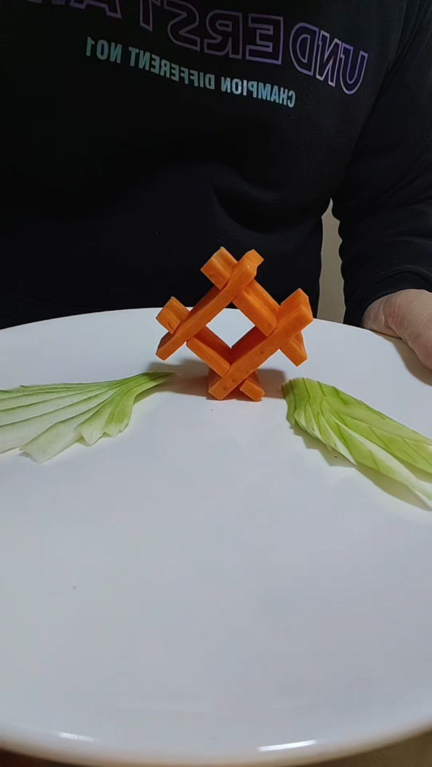 真没有想到这样做的创意装饰菜肴更有面子