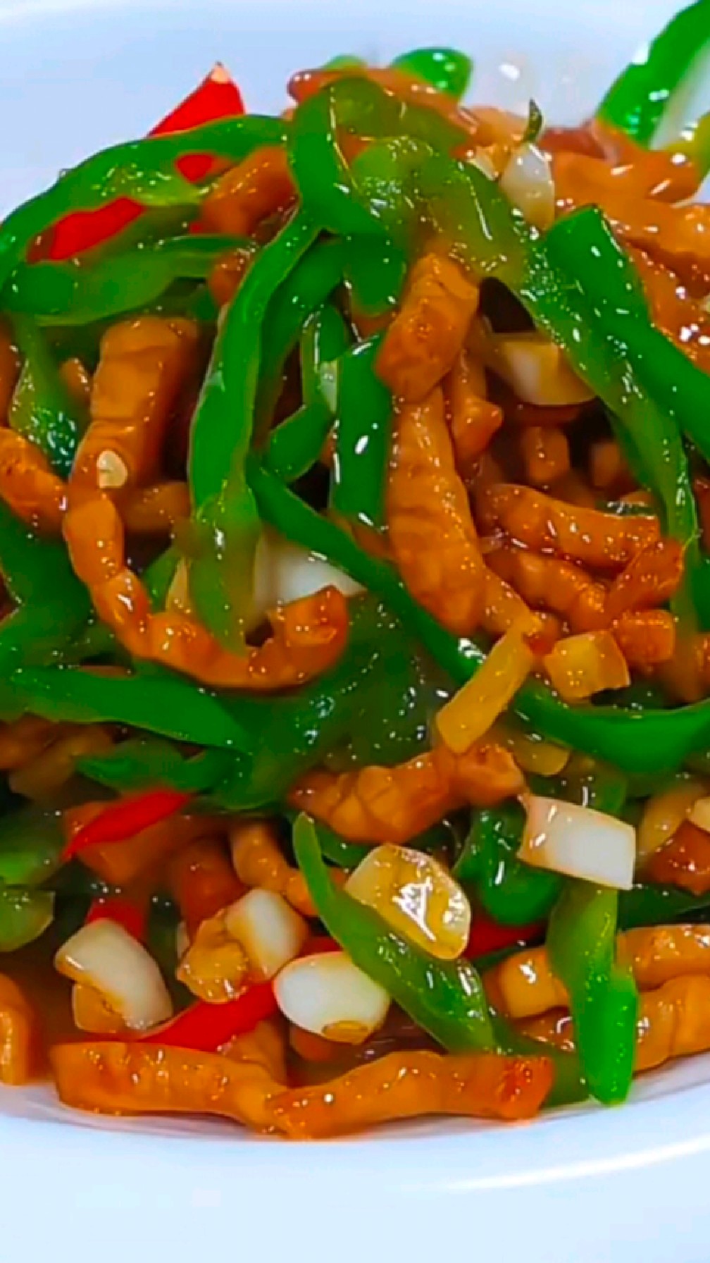 家常菜青椒炒肉丝