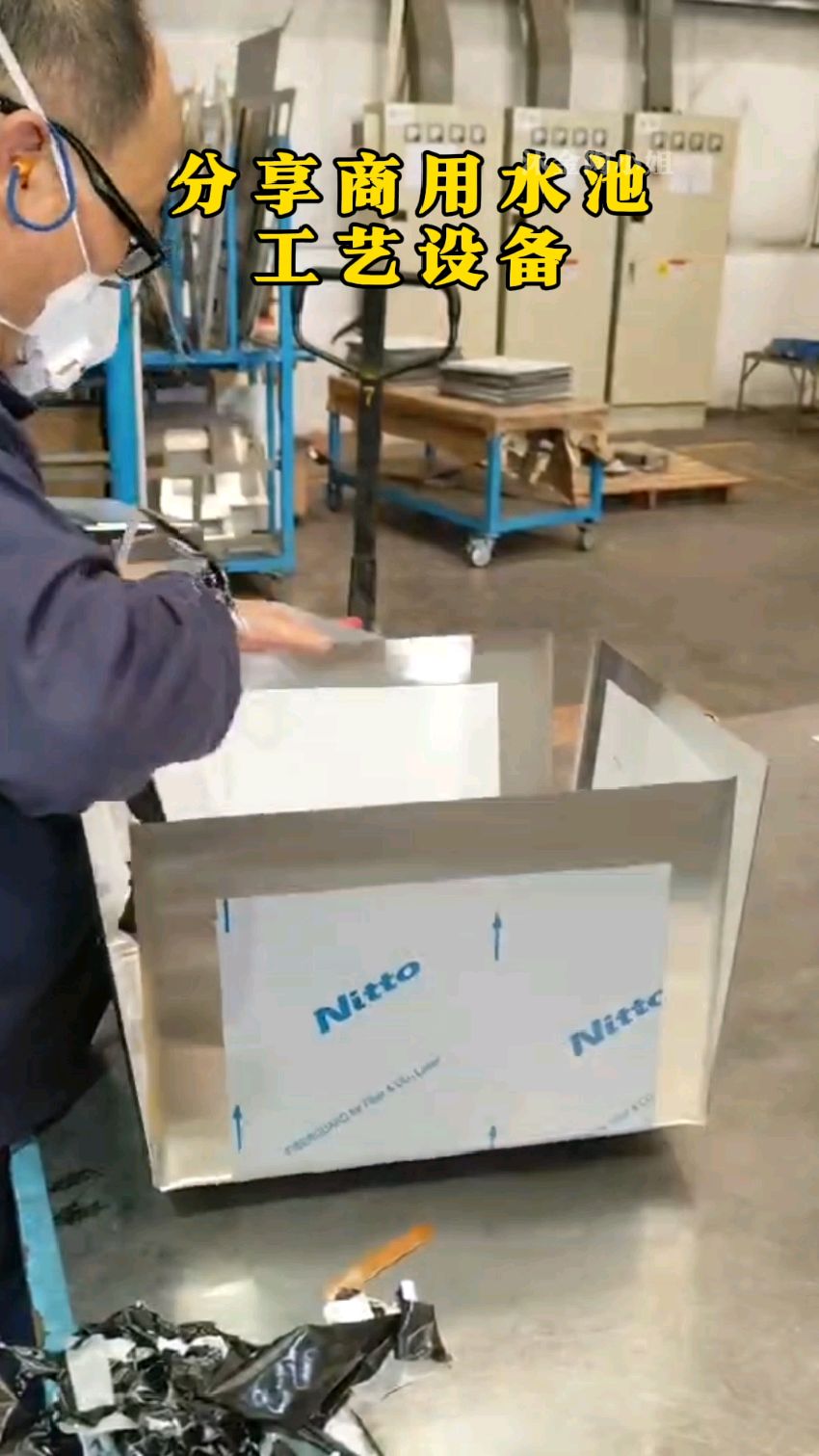 不锈钢洗菜盆加工设备,厨房水槽生产全套机器工厂