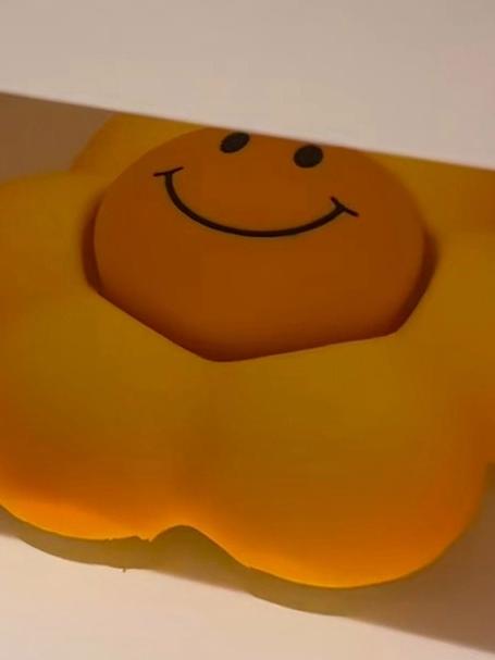 网友生日买蛋糕遇真实版“买家秀与卖家秀”！