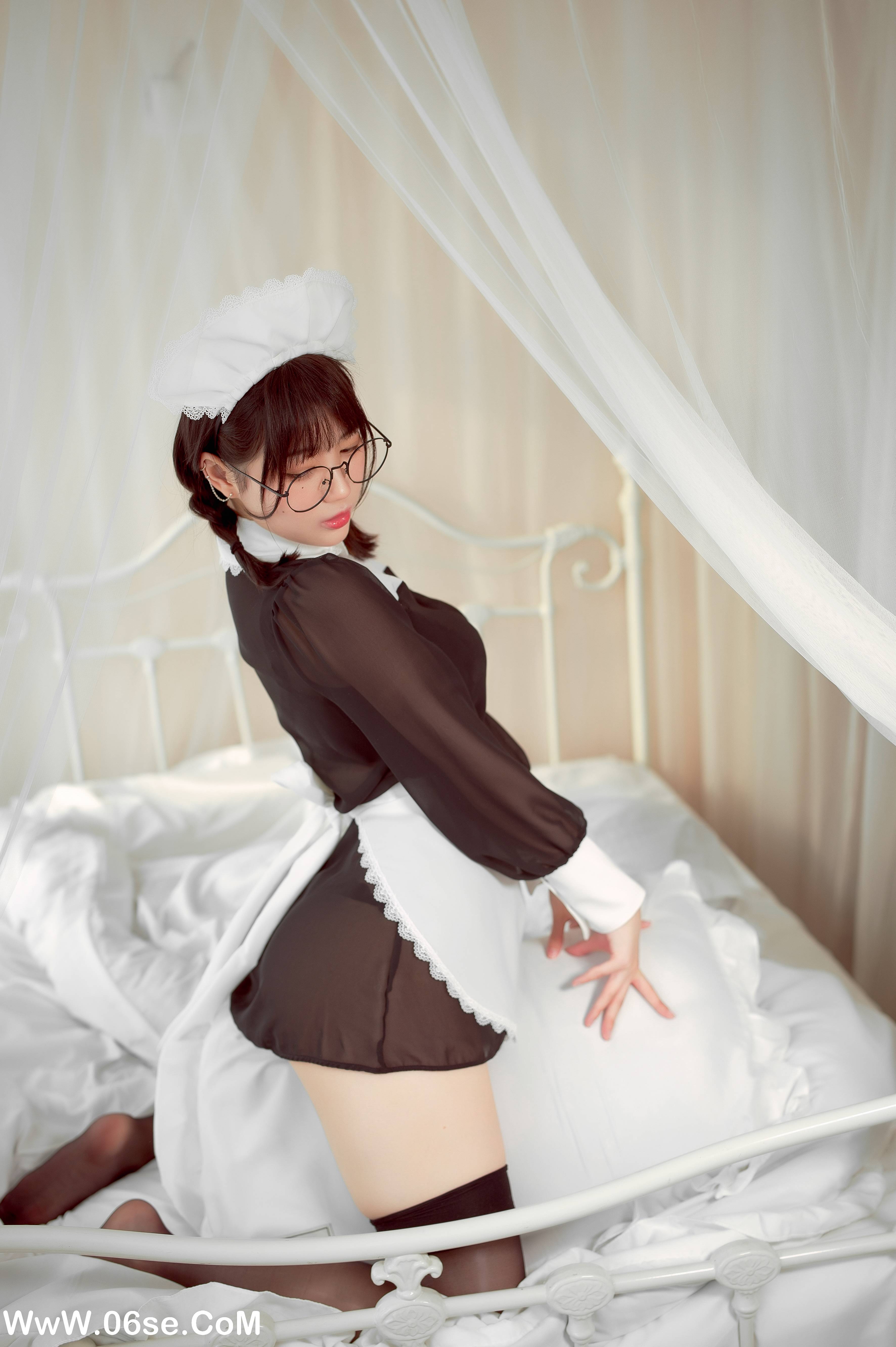 图片[15]-周叽是可爱兔兔 NO.033 – 眼镜女仆[36P+3V525M]-六色网