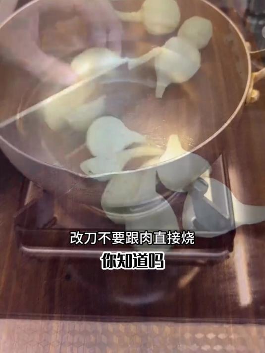 茨菇炒肉片:这盘养生菜,吃完感觉身体充满了活力