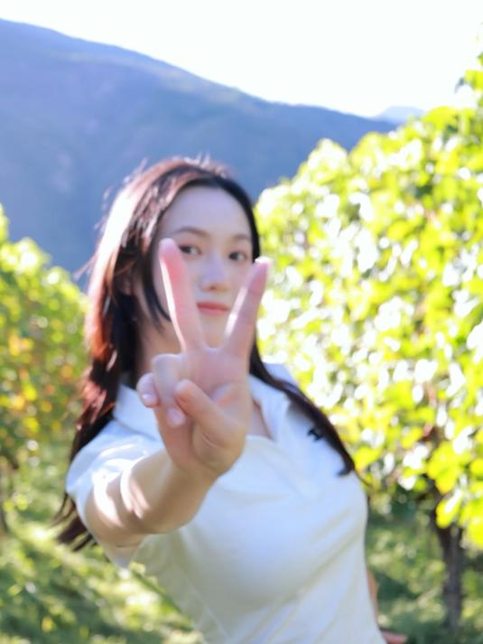 婉儿在葡萄酒庄园