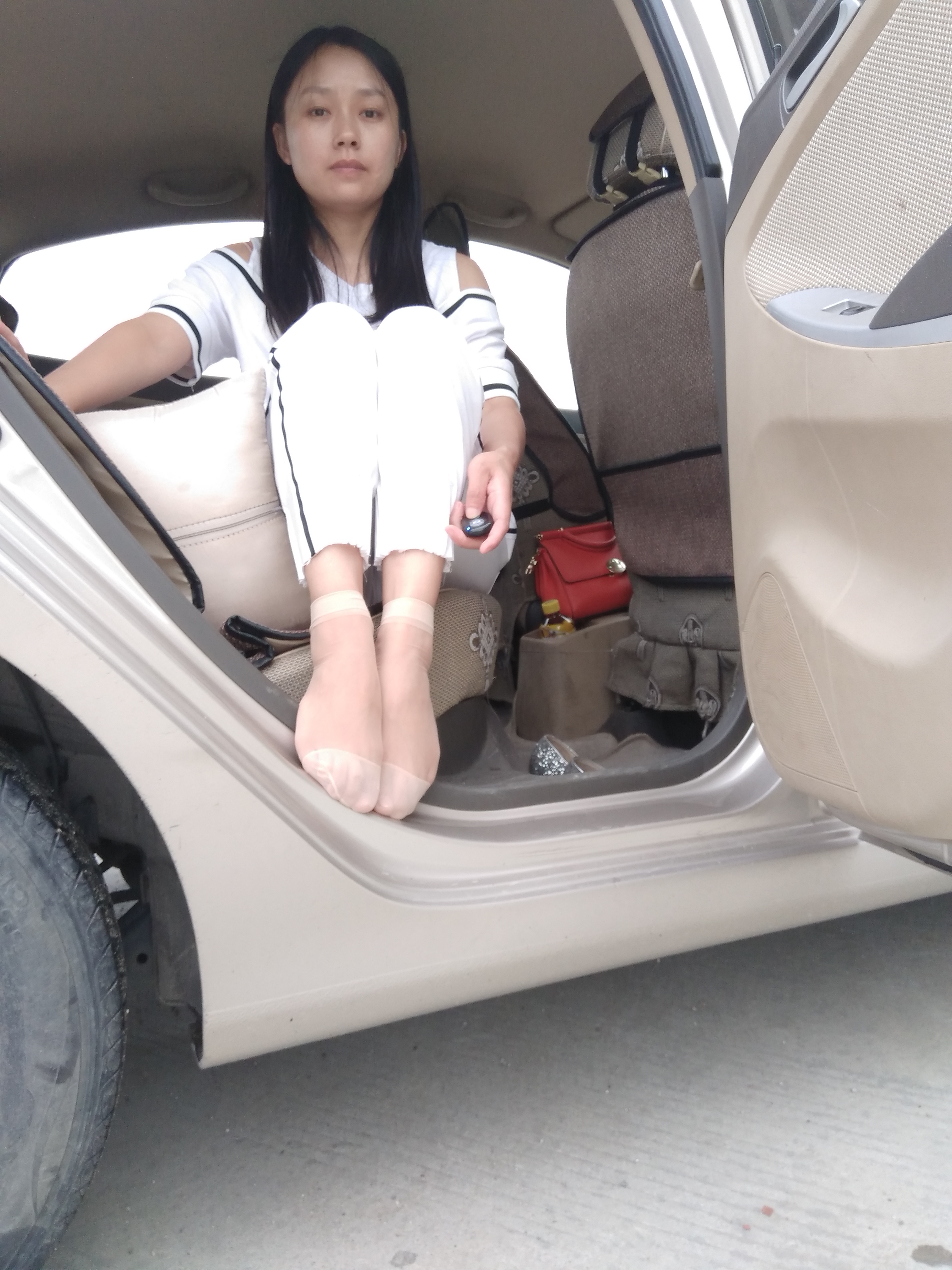 图片[35]-学妹校园寝室短丝系列041期 吴婷婷[72P221M]-六色网