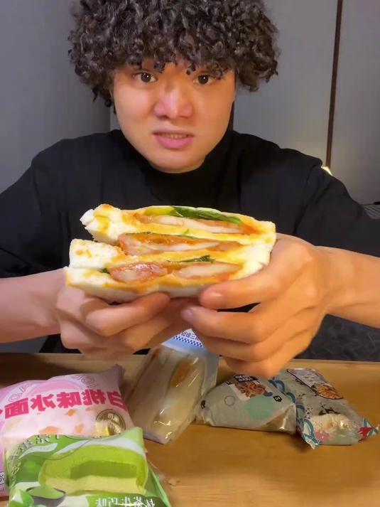 2000大卡竟然在罗森能吃到这么多东西