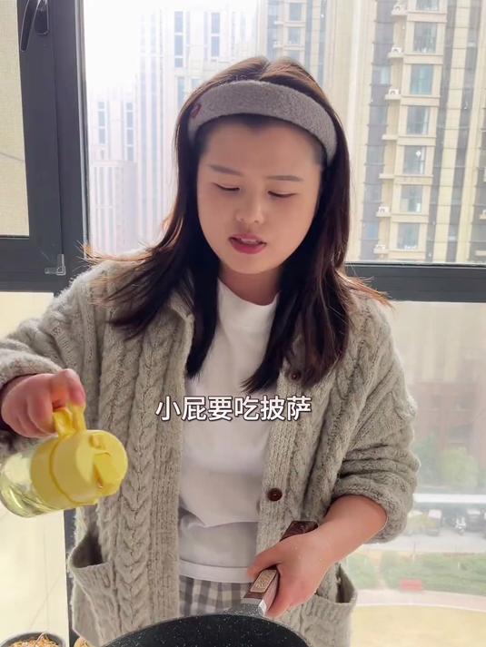 家里有普通面粉,有手就能做的甜甜圈,一点也不油腻太好吃啦