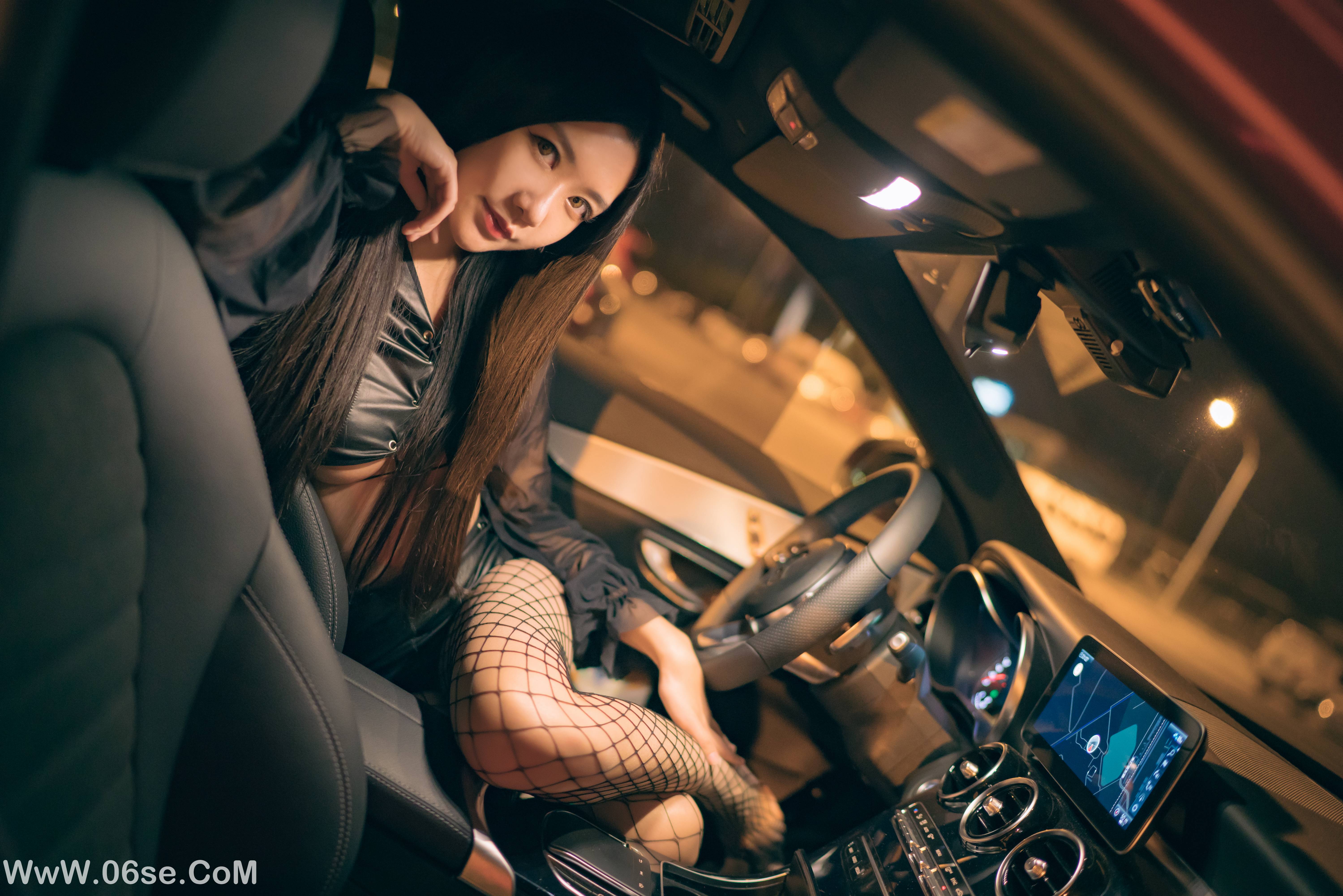 图片[7]-源纱希喵喵喵 NO.005 香车美人 [16P202M]-六色网