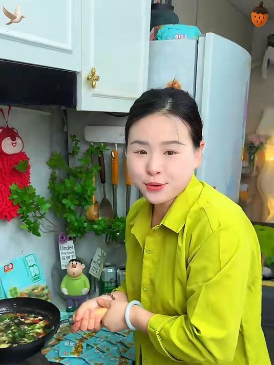 都是真材实料的优质食材！实实在在吃出好味道！紫菜虾皮汤