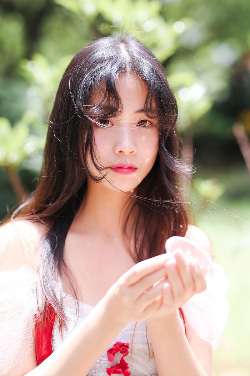 图片[3]-少女的你-六色网