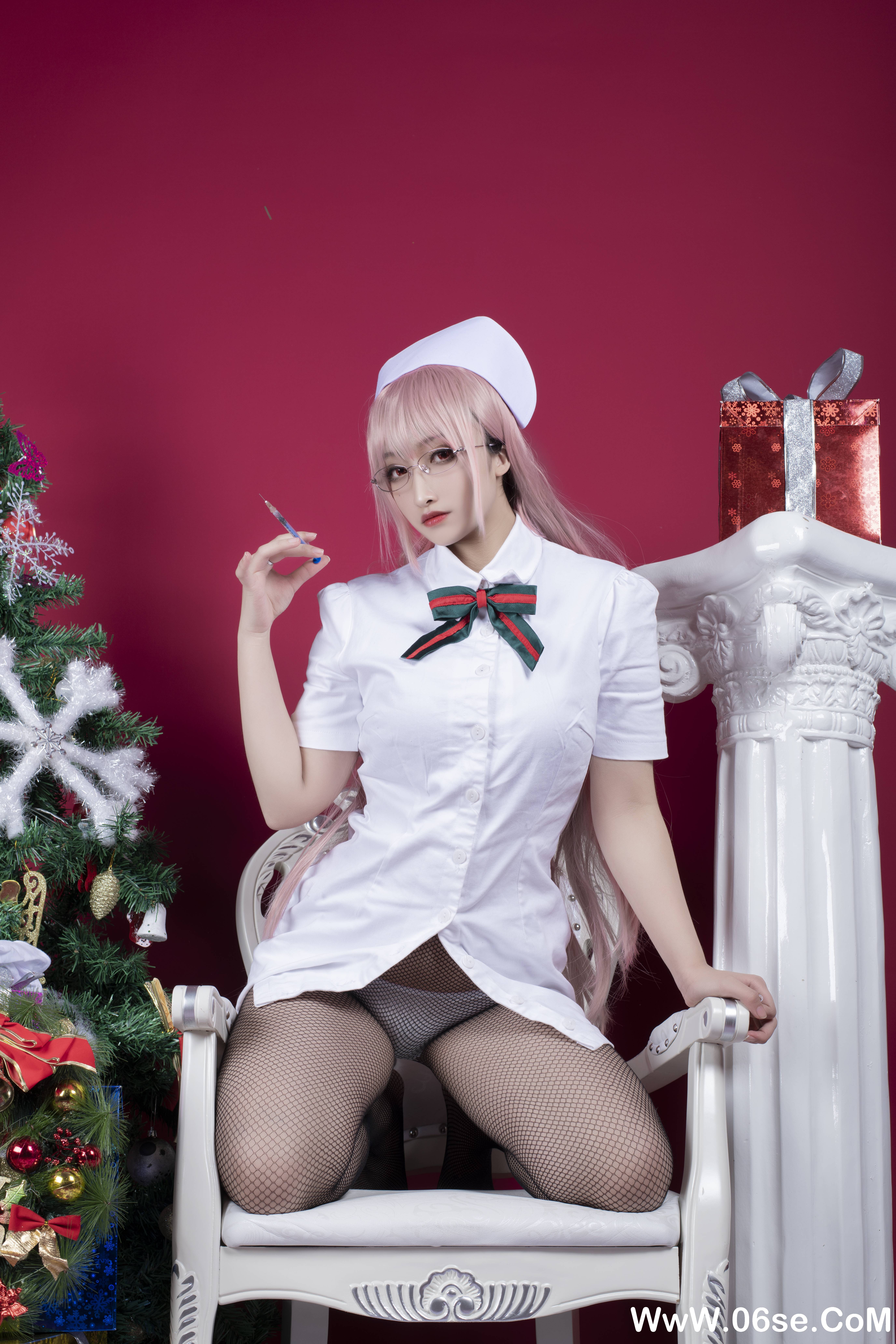 图片[50]-洛璃LoLiSAMA NO.012 — 圣诞南丁格尔 [56P1.2G]-六色网