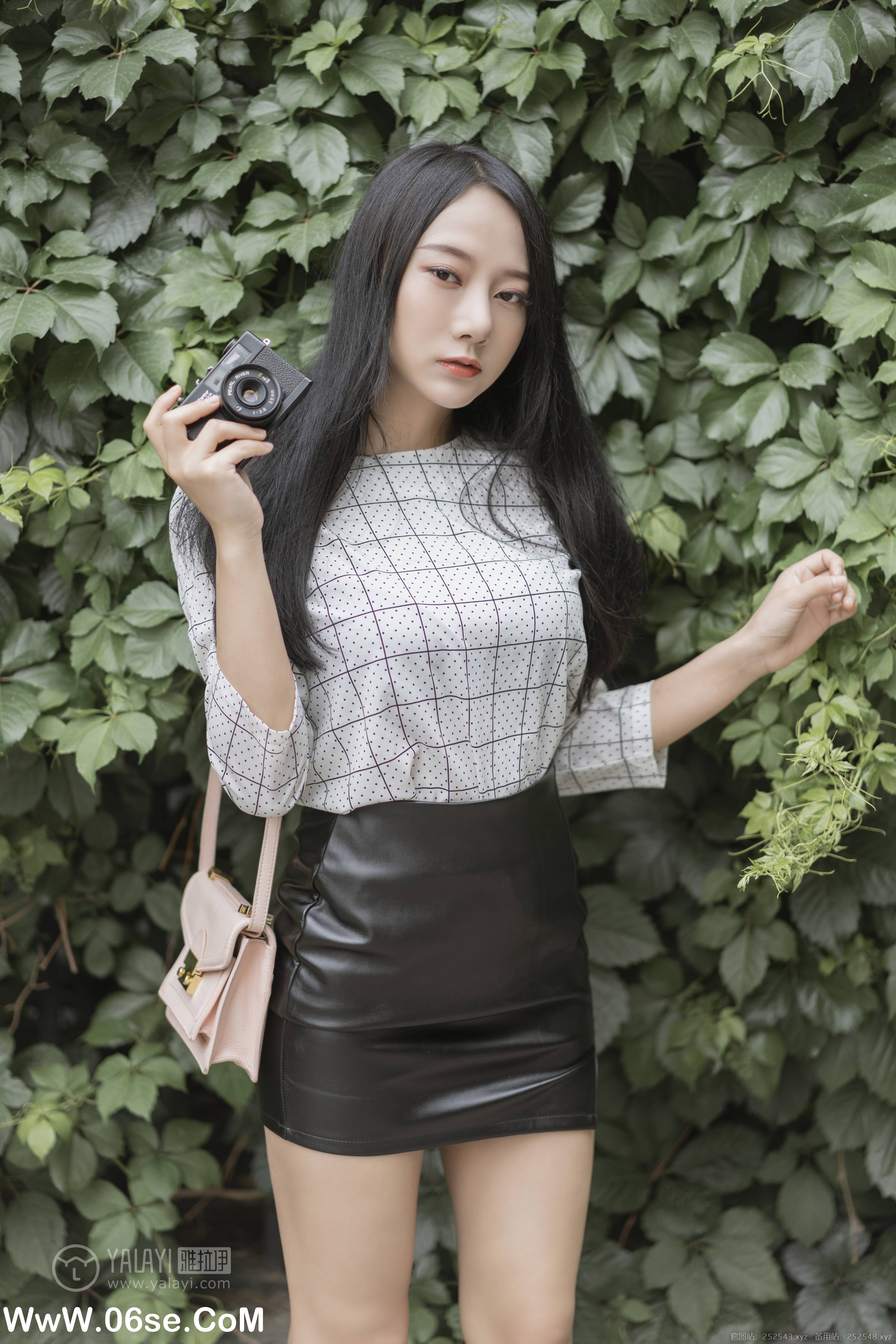 图片[44]-[YALAYI雅拉伊] No.322 女白领的私生活1 何嘉颖-六色网