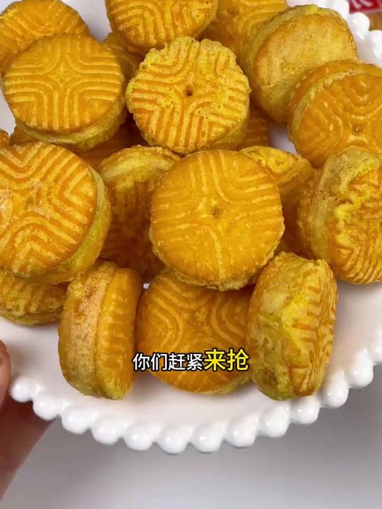 绵密清甜!绿豆糕如何把夏日清凉揉进细腻口感?