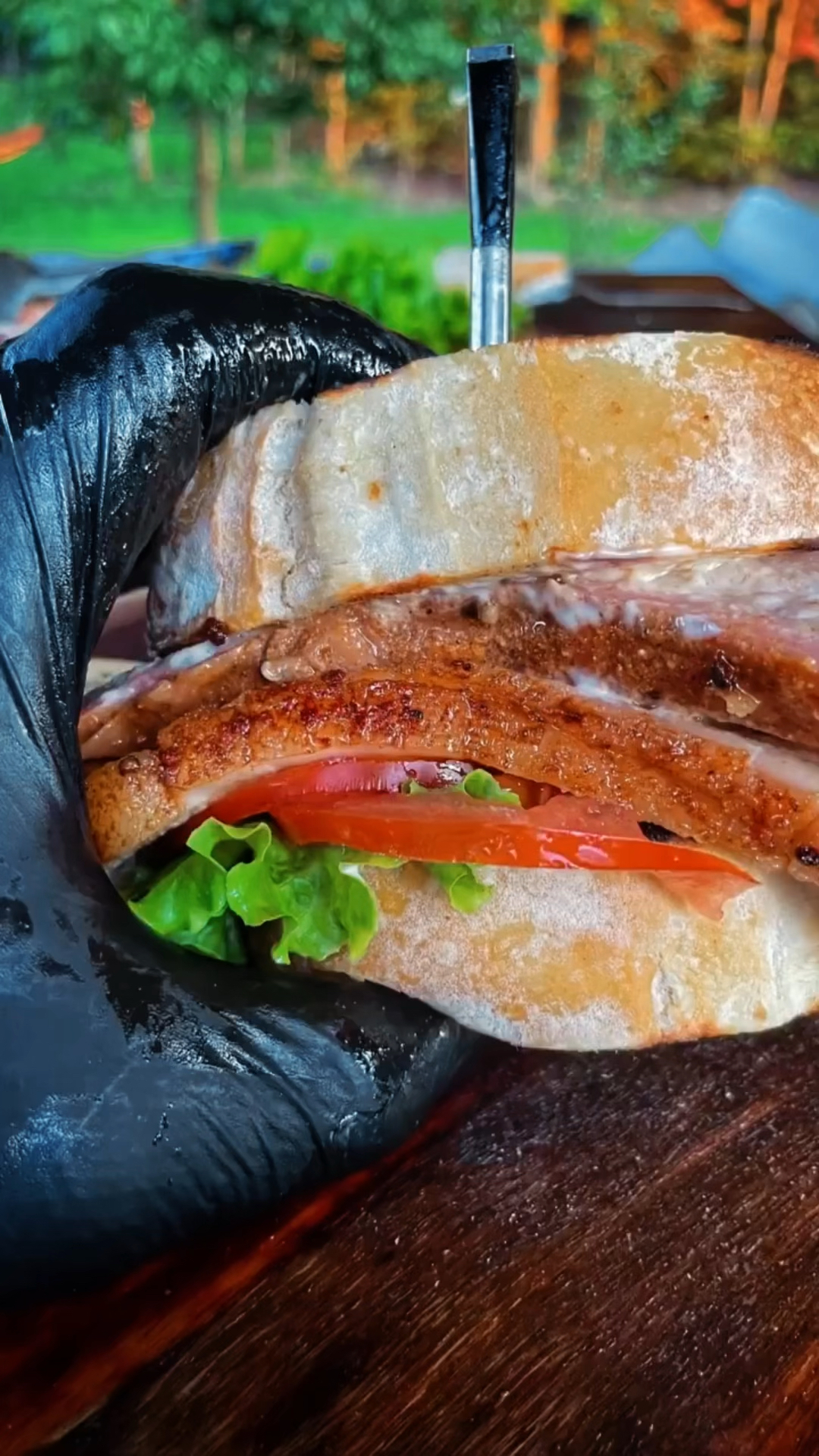 奔跑着的五花肉