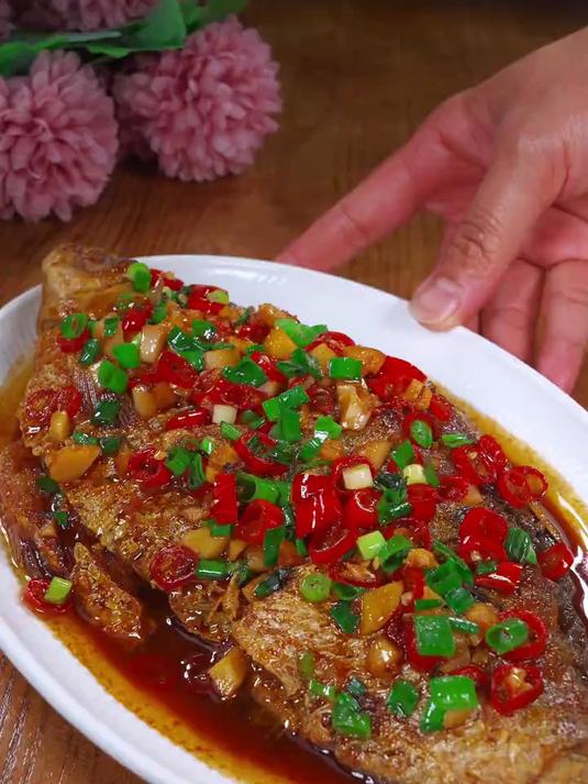 我家一周吃八次的红烧鳊鱼