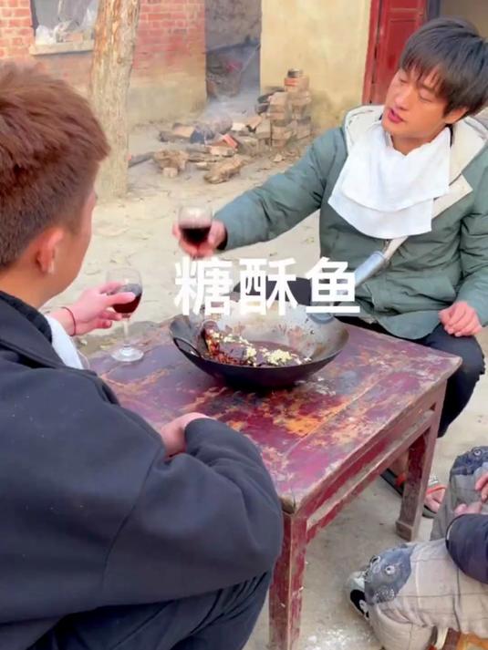 今天糖酥鱼除了丑其他没毛病，明天你们想吃什么安排