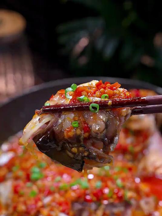 以后想吃剁椒鱼头了就像我这样做