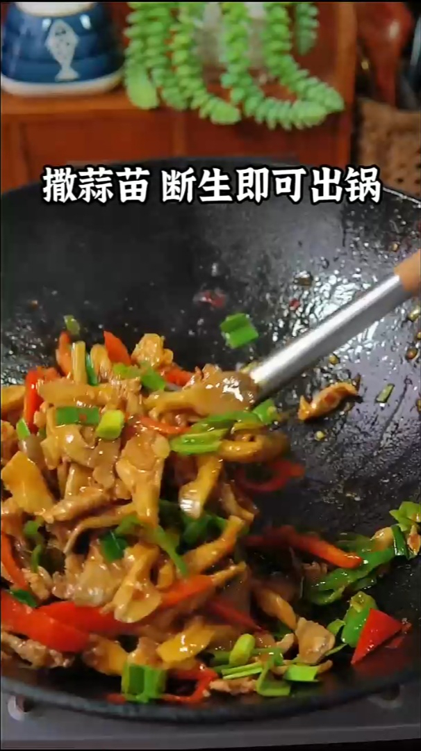 超级下饭好吃的平菇炒肉,三碗米饭都不够吃的家常菜
