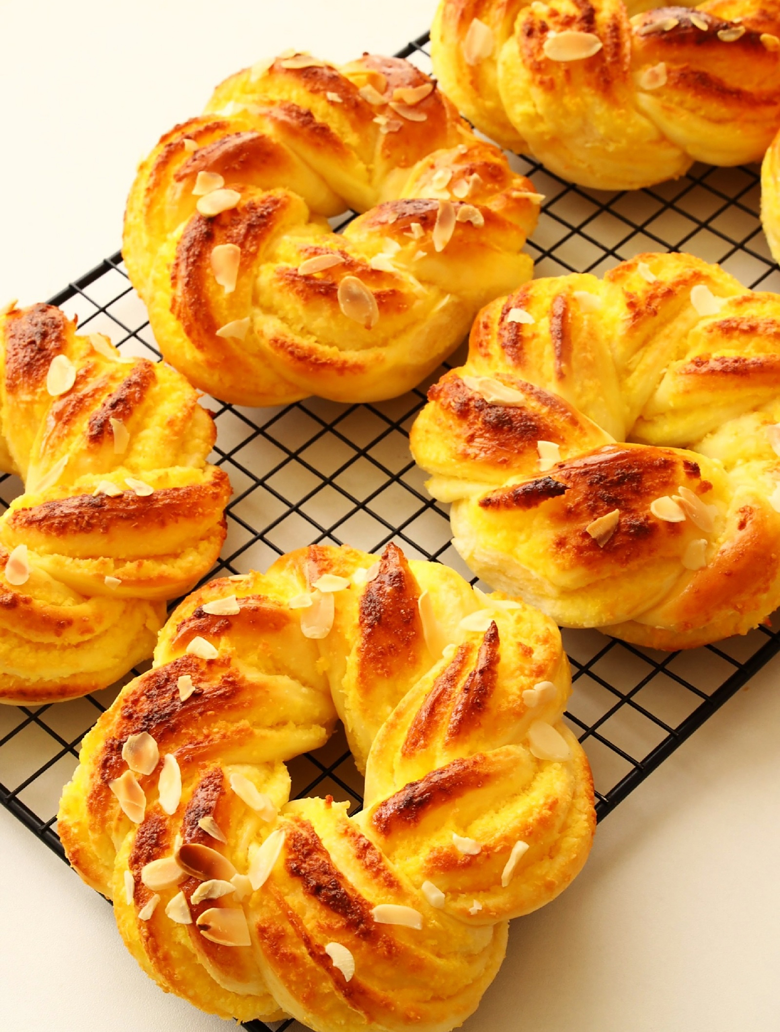 超级超级香的椰蓉面包,家里有烤箱的一定要试试这个面包