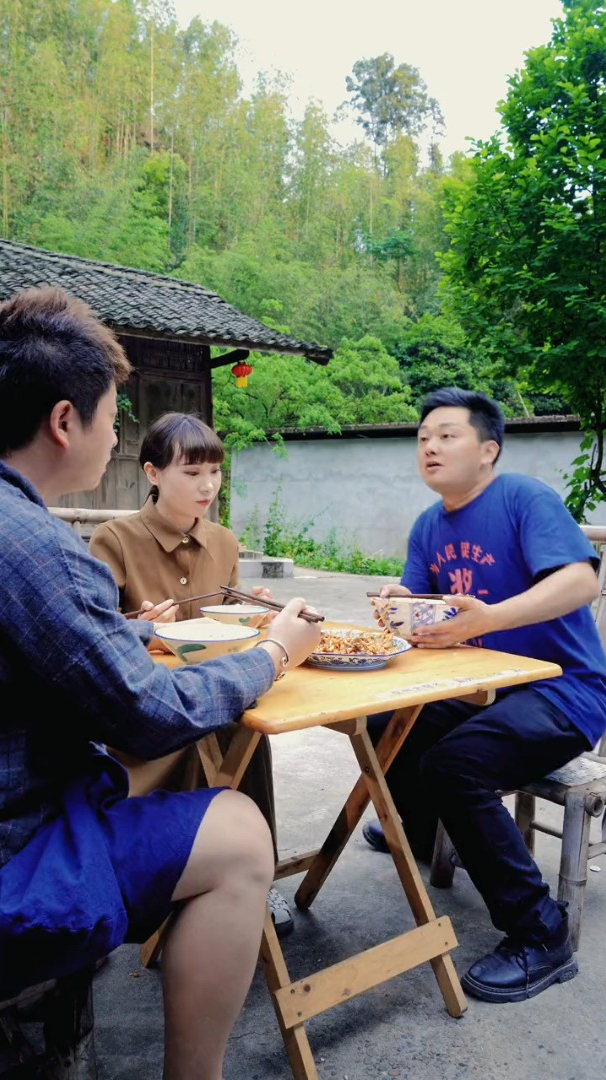 赠人玫瑰,手留余香。这句话和鱼香肉丝有什么关系呢?