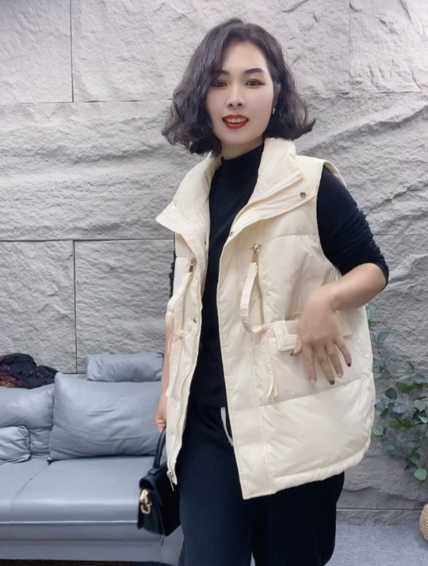 欧洲站2023冬新款羽绒服马甲女中长款时尚宽松坎肩立领短韩版外