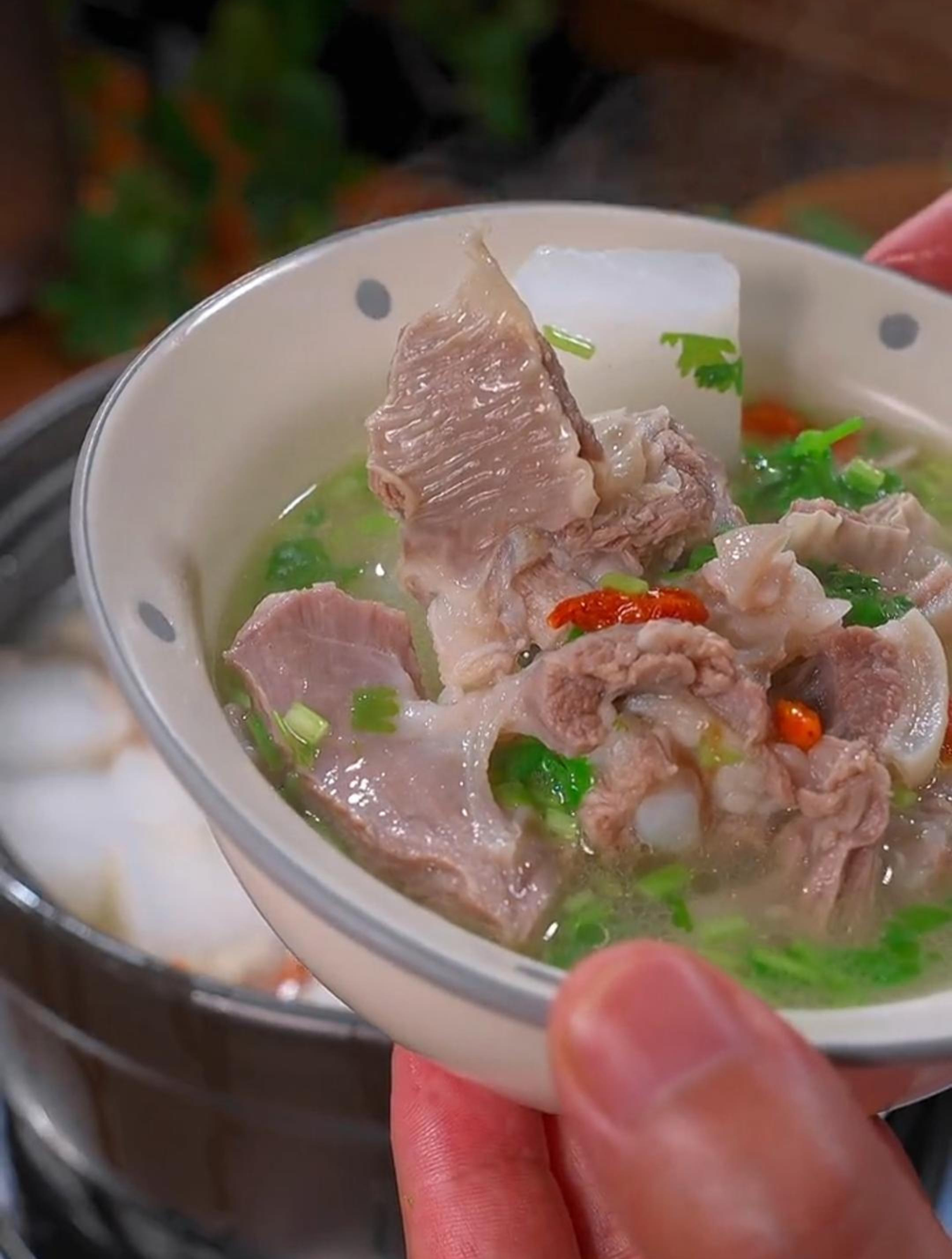 这样炖的羊肉,汤鲜味美又营养