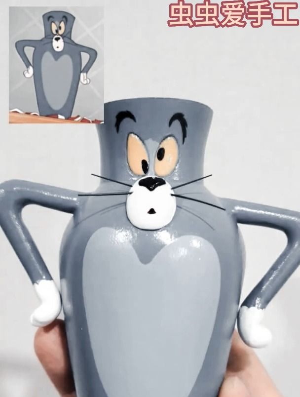 手工DIY:3D打印出一个汤姆猫笔筒