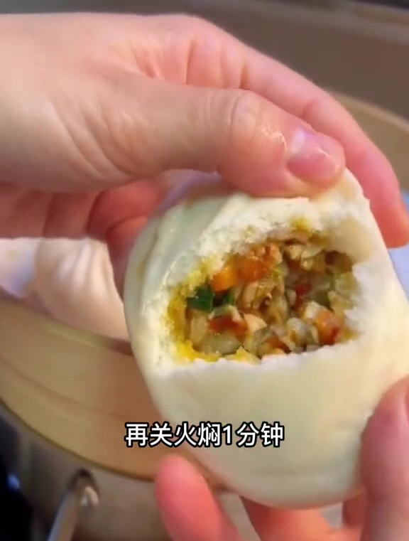 按照这个方法发面,自己在家也能做出蓬松暄软的包子馒头