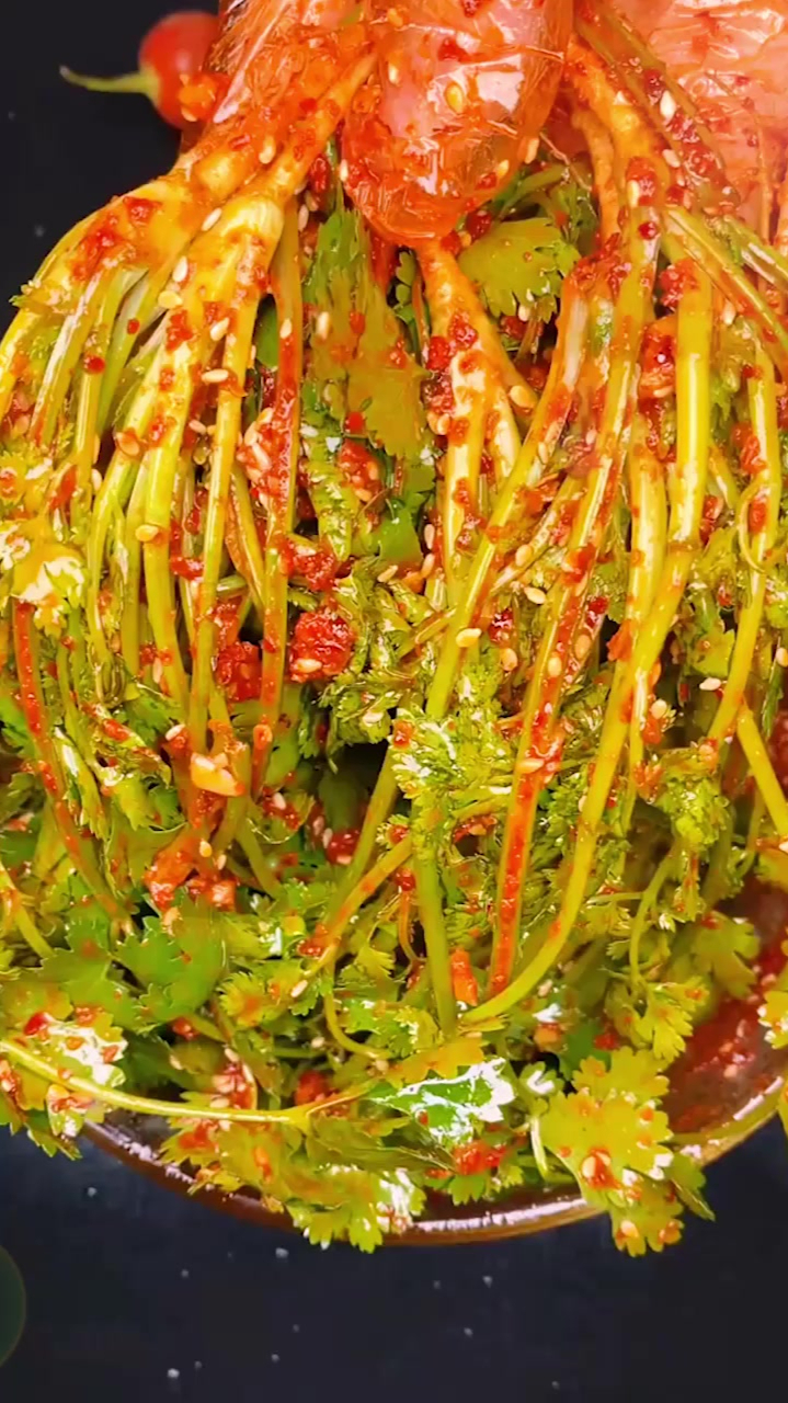 这道菜一定要安排起来,香菜最好吃的做法收好了
