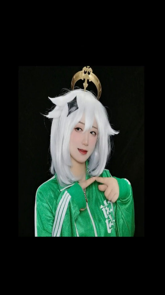 大家新年快乐呀!送大家一组表情包!