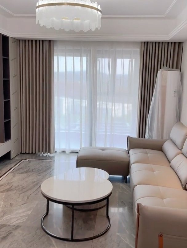 奶茶色+大理石地砖,妥妥的高级感