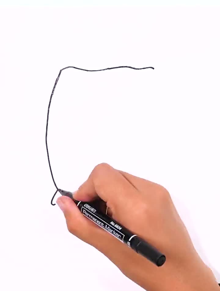 来一包咔滋咔滋的薯片吧手绘简笔画