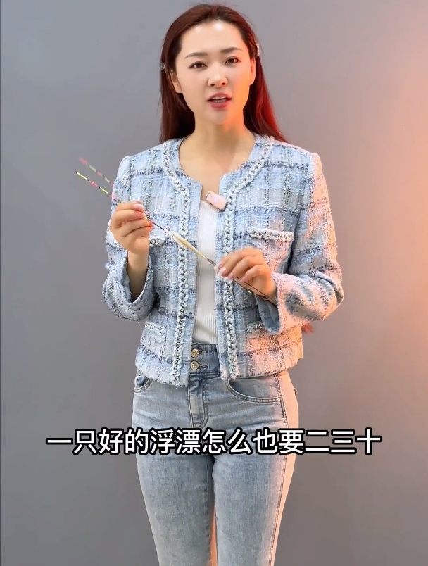 漂盒:重点不仅是收纳渔具,女钓友从多角度解析漂盒选择技巧!