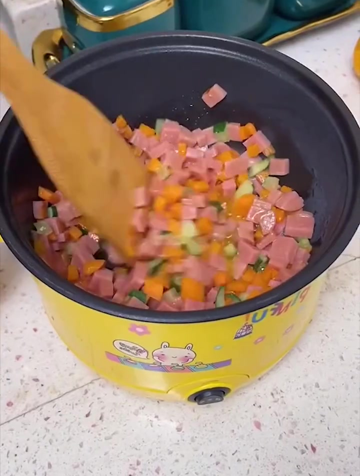 迷你小电锅多功能蒸煮锅学生宿舍锅家用电热锅小火锅