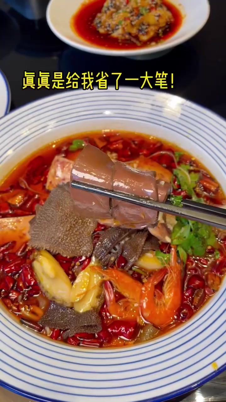 天啦,同庆楼新店开业给力,298七个菜,五六个人吃饱饱的