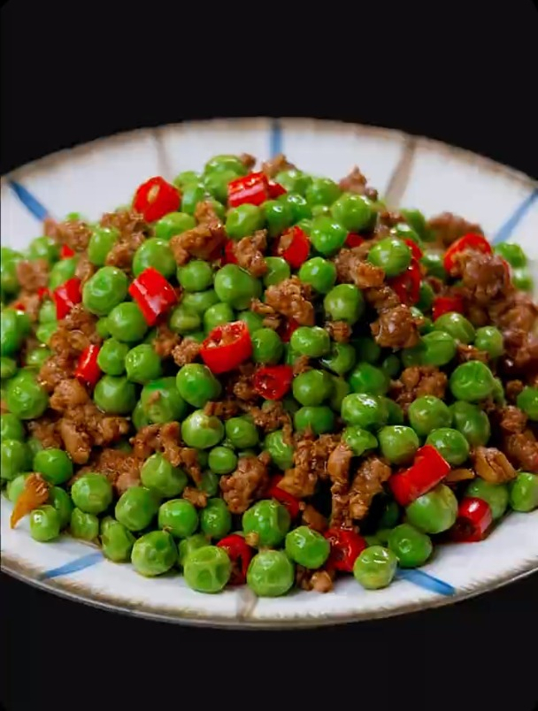 想吃豌豆炒肉末了,你就这样做,做法简单
