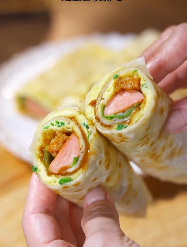 这样做的鸡蛋灌饼,方法简单,早餐必备