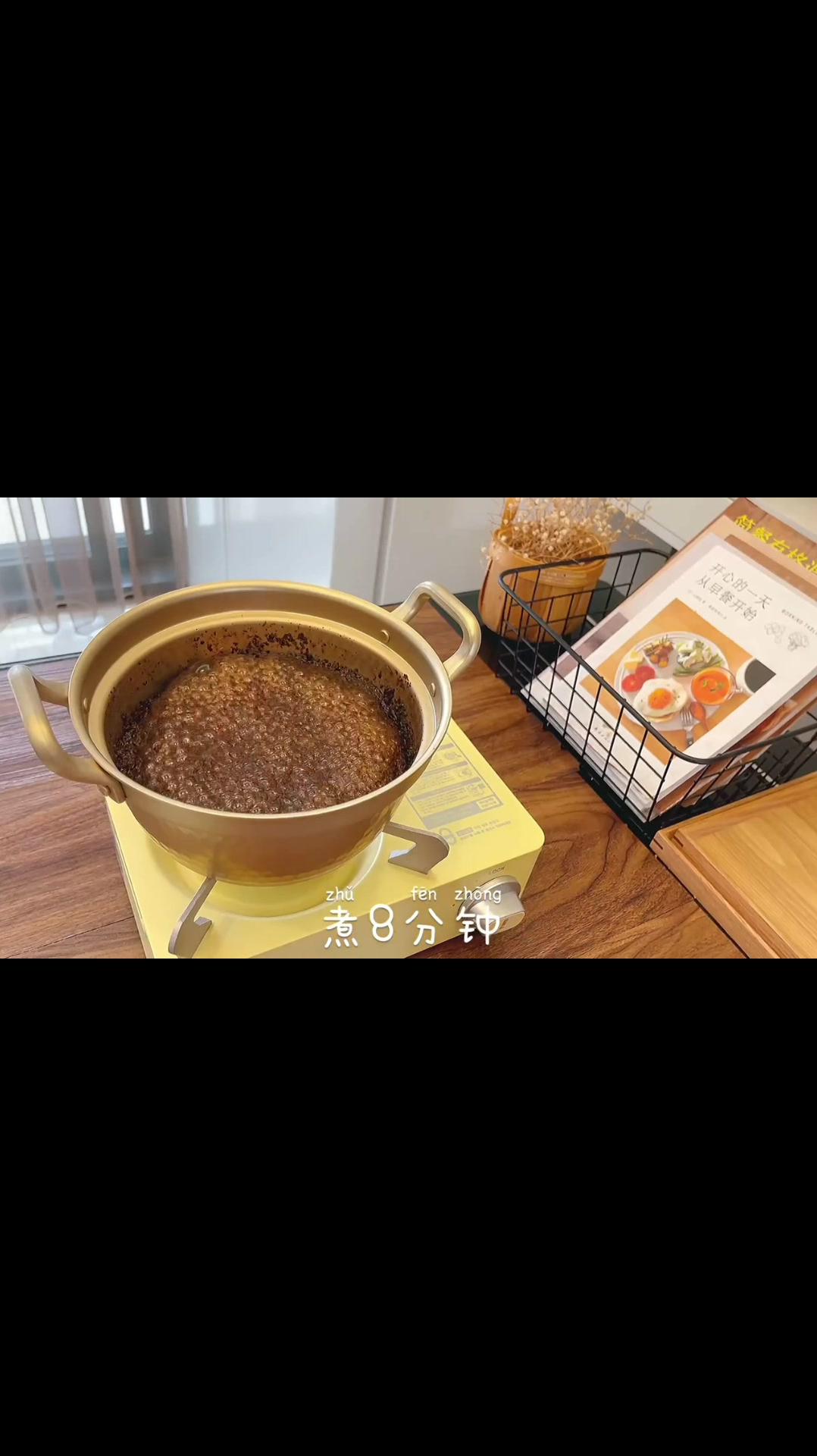 虽然很想哭但更想喝一杯奶茶