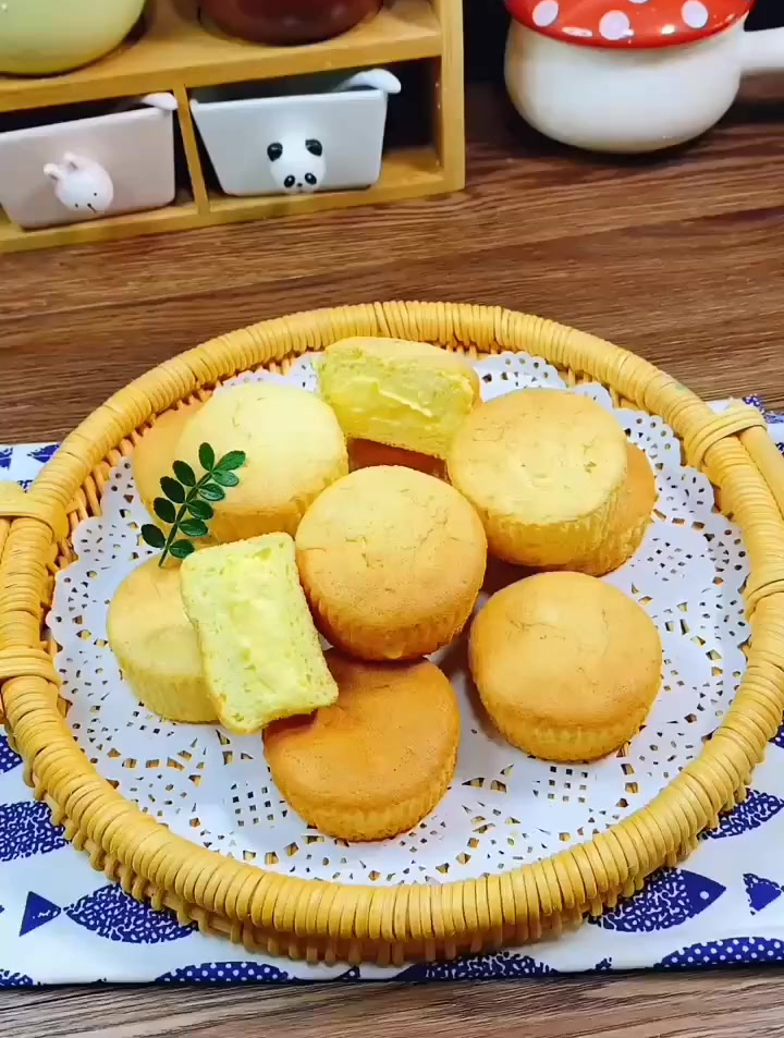 蛋黄派做法教学,简单易上手!