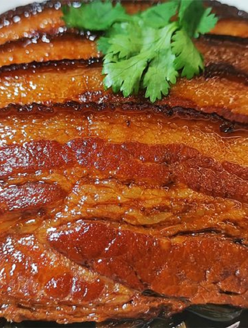 今天分享一道陕西特色饭:蒸碗条子肉,必不可少的一道硬菜