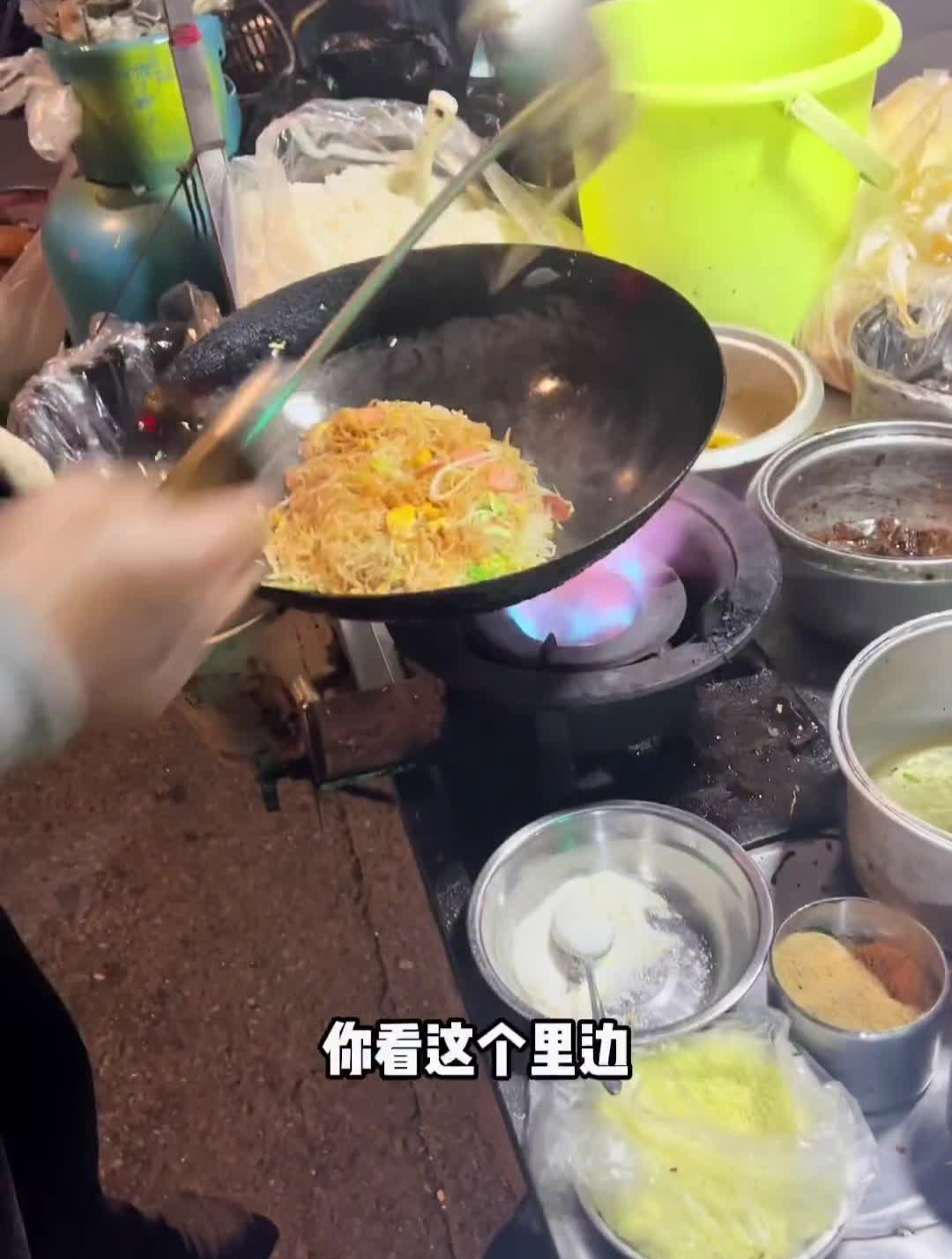 理工大四号门!二十八年的芽菜炒饭!和当年的味道一模一样!