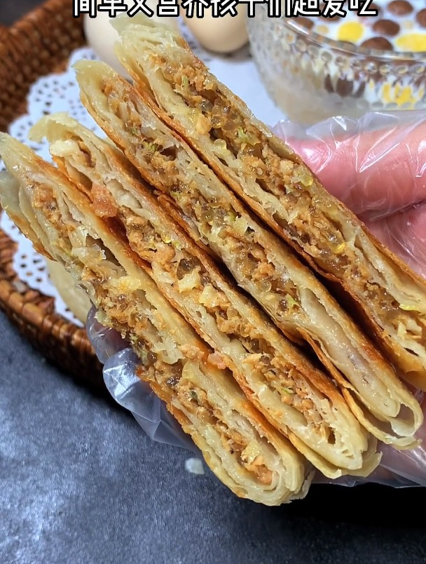 马上开学了早餐不知道吃什么,试试这个牛肉饼、外酥里香