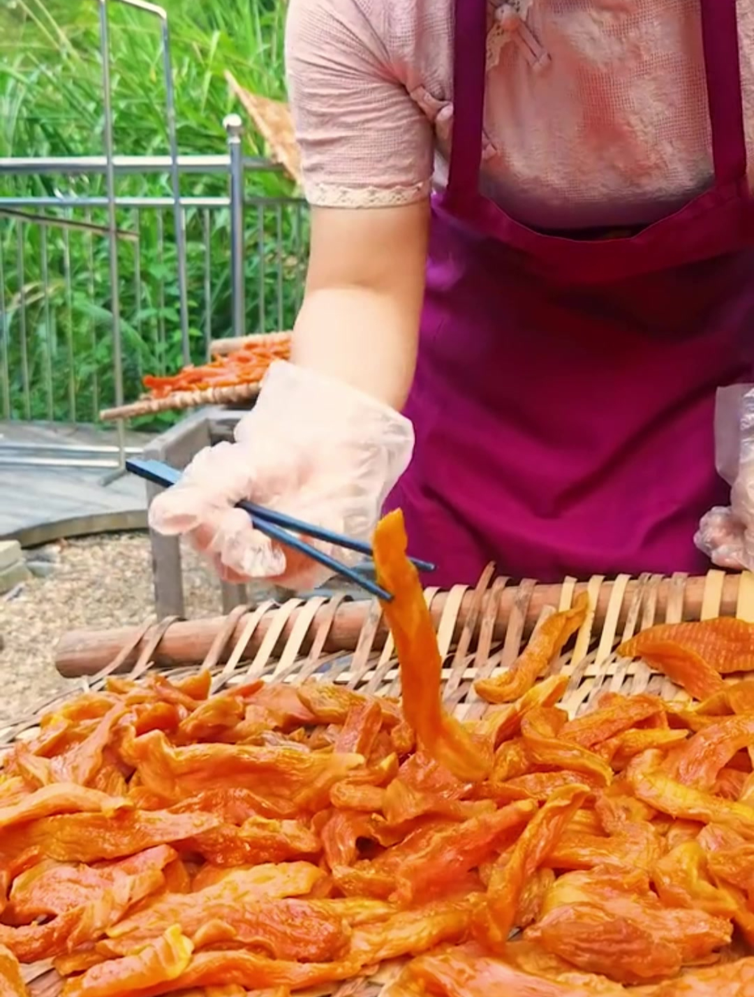 纯手工倒蒸红薯干,软糯香甜,回忆儿时味道,老人小孩都喜欢吃的