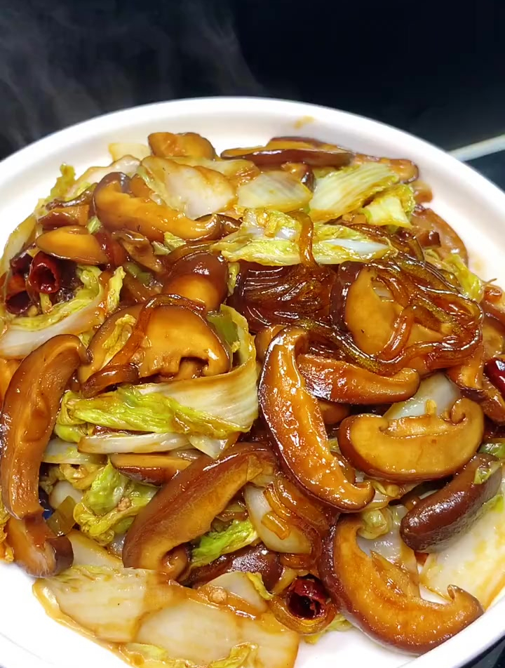 大白菜炒香菇,你们肯定不知道怎么做吧,今天教你