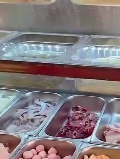 网曝张亮麻辣烫羊肉检测出“猪肉和鸭肉”,总部:加盟店私自外购