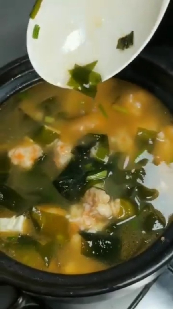 虾滑三鲜汤