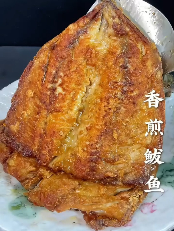 香煎鲅鱼好吃的关键,就像我这么做好吃还不腥,就是稍微费点功夫