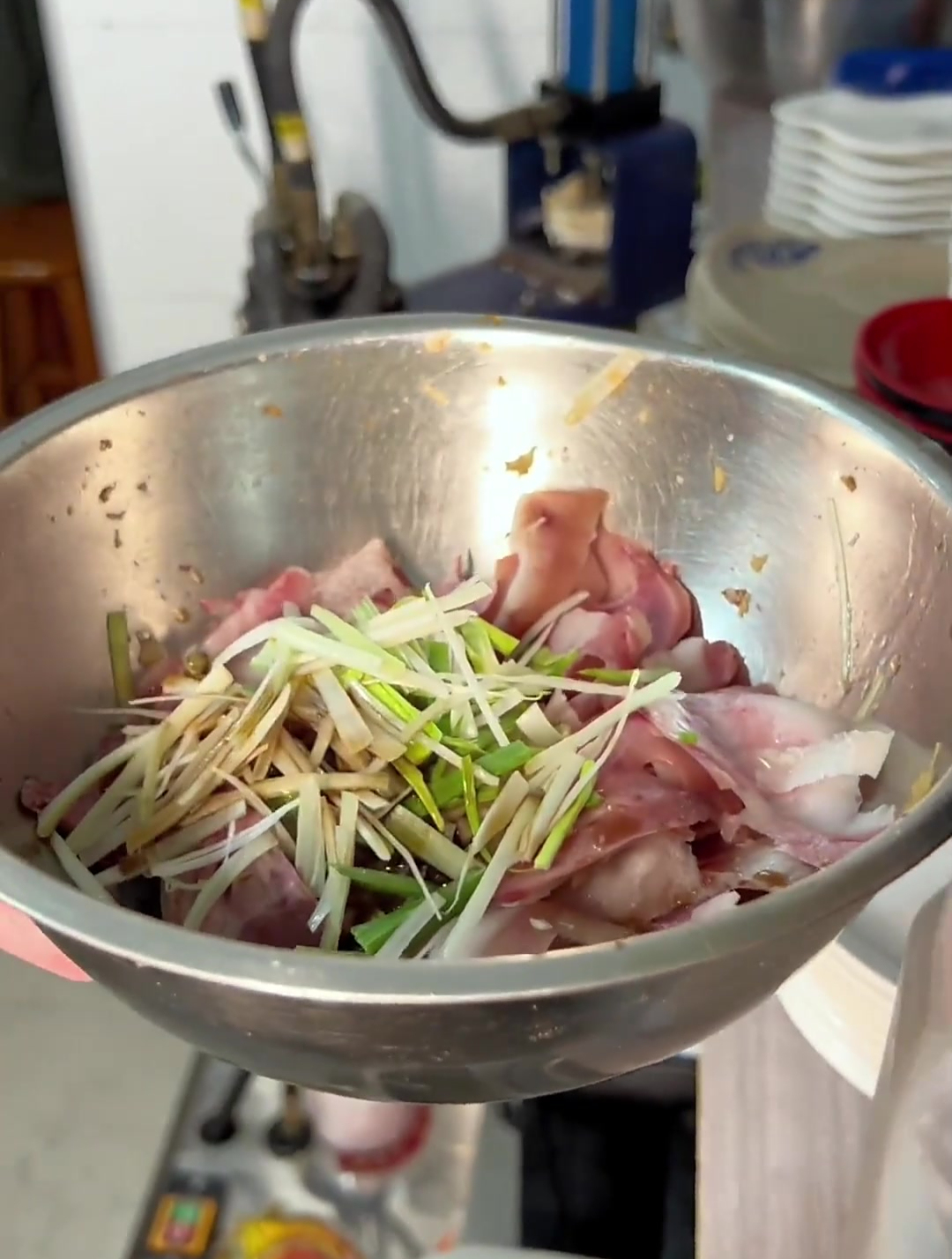 山西特色美食之「长子猪头肉」