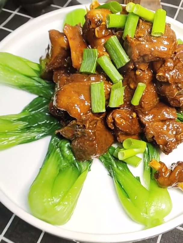 安排一道河北名菜,烧花鸭