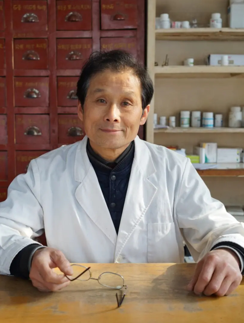 益母草煮鸡蛋,能很好的提气血,为了家人的健康一定要收藏起来!