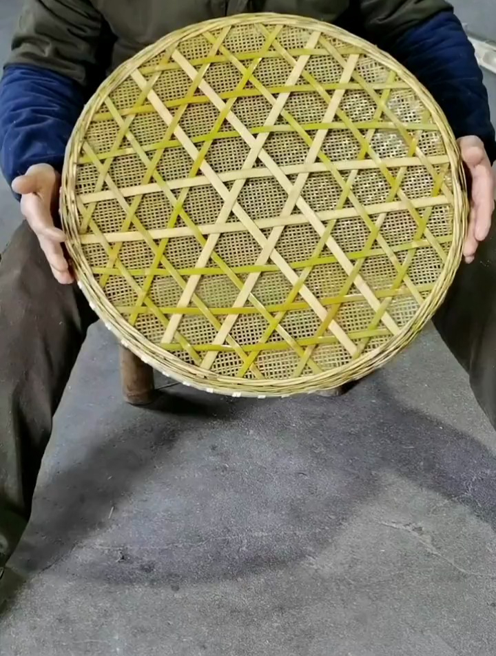 传统手艺传承,记录我的农村生活《竹编筛子》